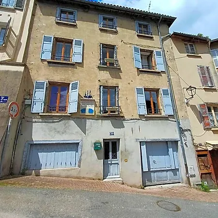 Le Trois Mats 5 3*