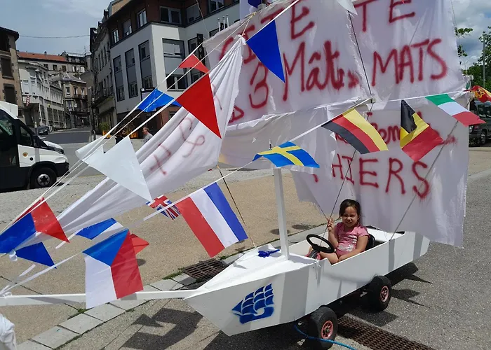 Le Trois Mats 5 3* Thiers